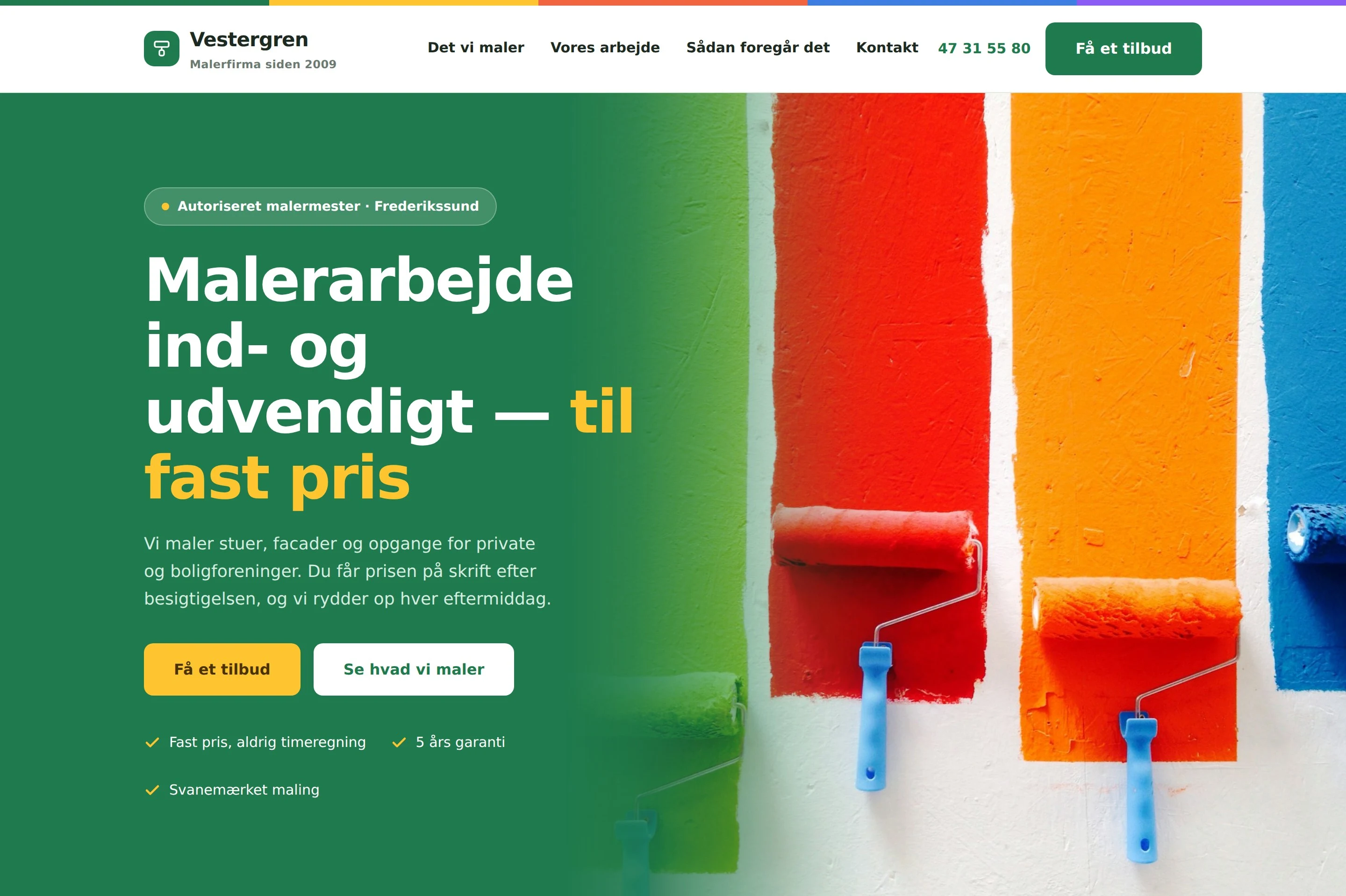 Lys hjemmeside til et malerfirma med farveprøver og et gult malerstrøg bag overskriften »Malerarbejde ind- og udvendigt, til fast pris«